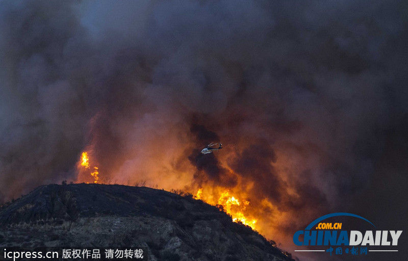 澳門頭條永久免費(fèi)資料,洛杉磯市長(zhǎng)山火期間出訪遭批